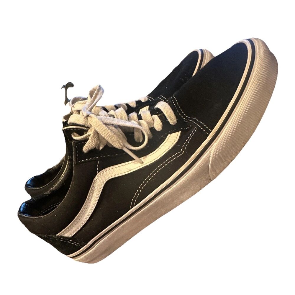 Vans Old Skool Womens 9 Black White Low Top Skate Sneakers Lace Up Classic